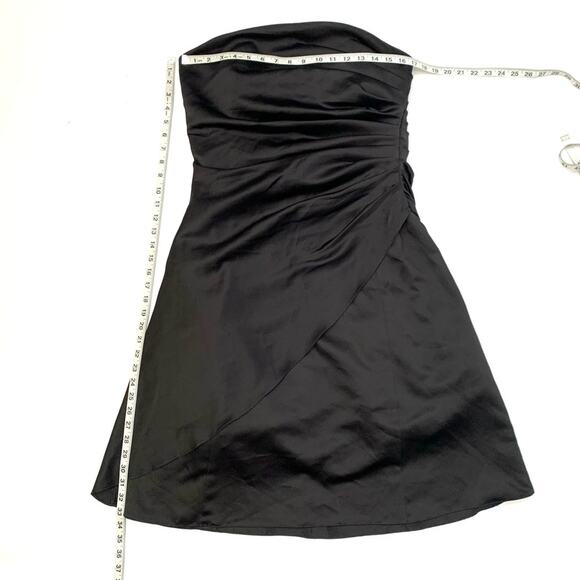Black Ruched Wrap Over Strapless Midi A Line Dresd - Picture 5 of 11